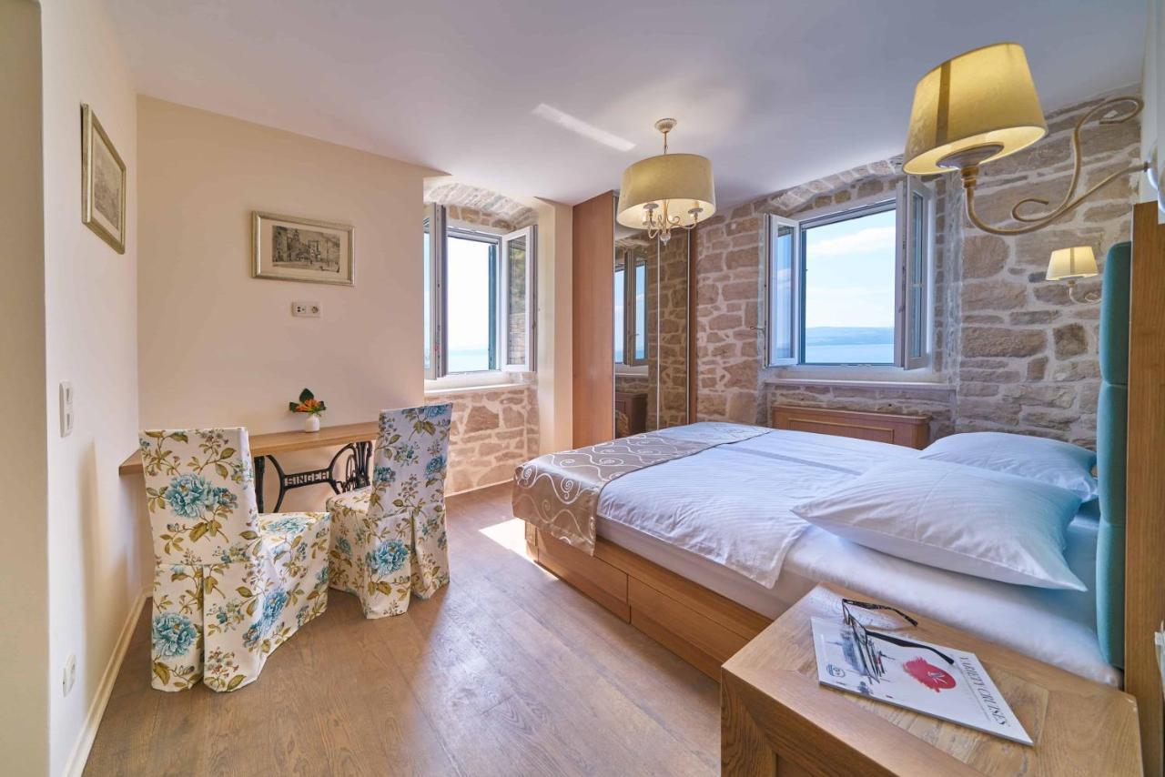 Luxury Residence Mladenka Єсенице Екстер'єр фото