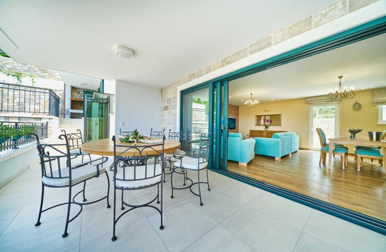 Luxury Residence Mladenka Єсенице Екстер'єр фото